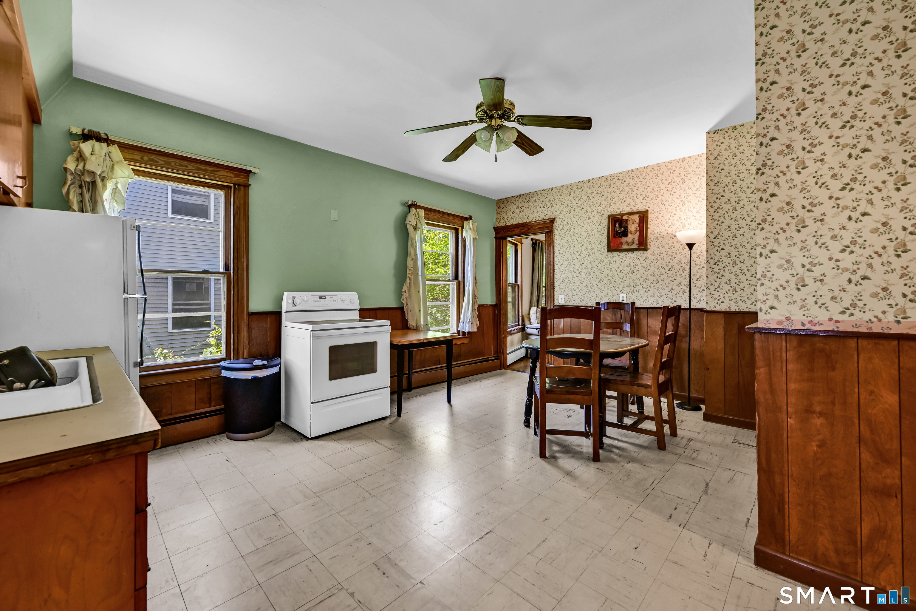61 Idylwood Avenue