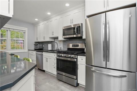 Tiny photo for 245 Unquowa Road #APT 129, Fairfield, CT 06824 (MLS # 24150213)