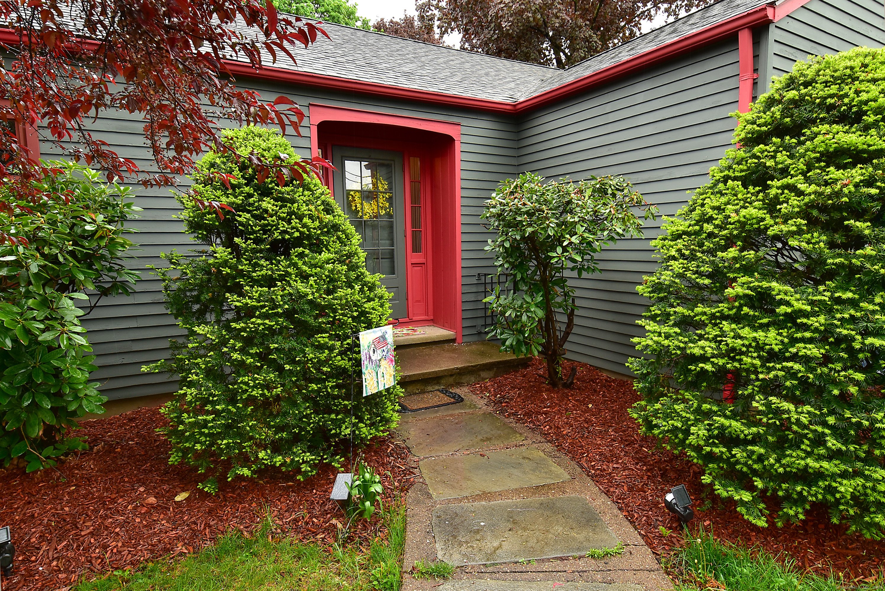 12 Riverdale Road, Enfield, Connecticut image 2