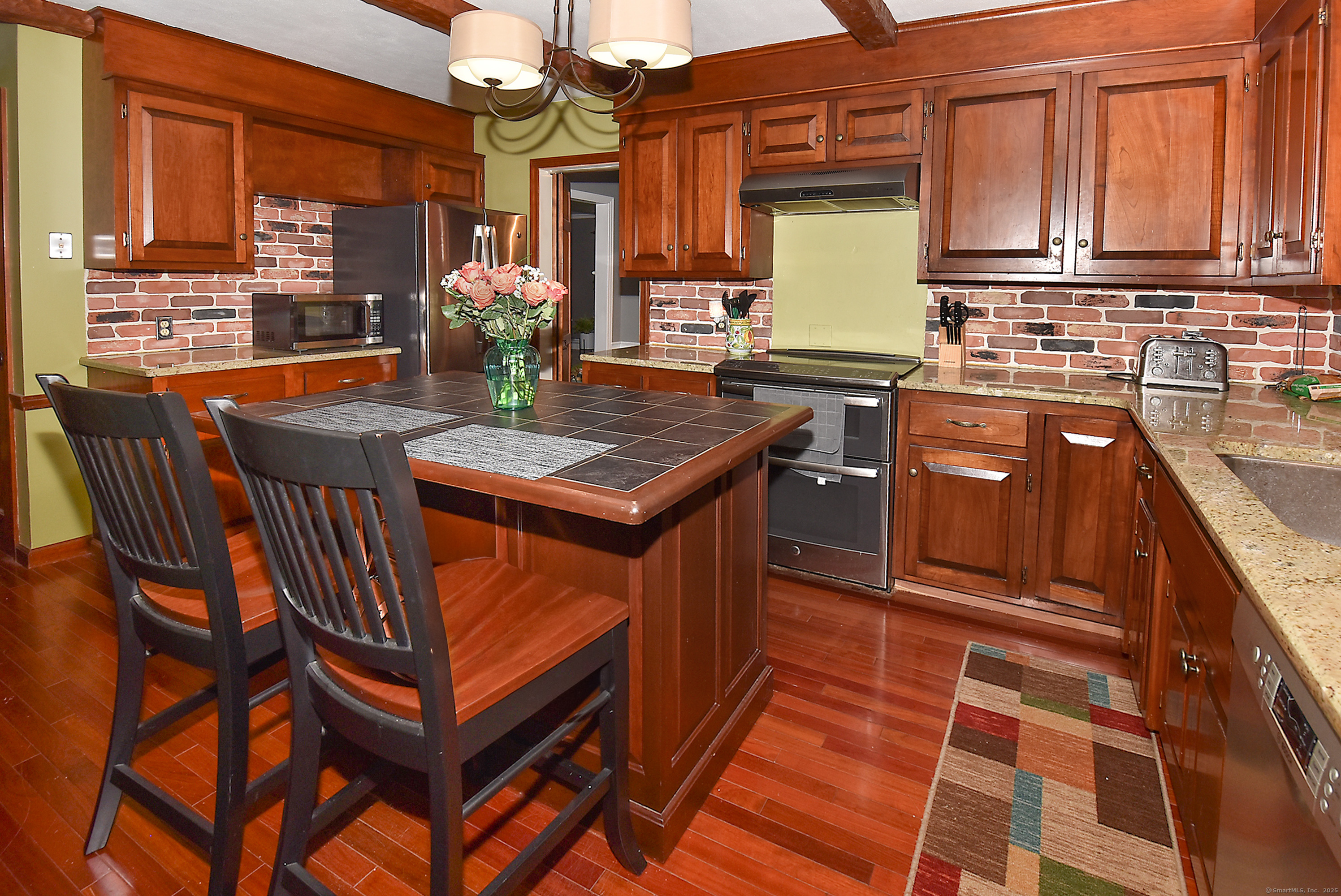 12 Riverdale Road, Enfield, Connecticut image 9