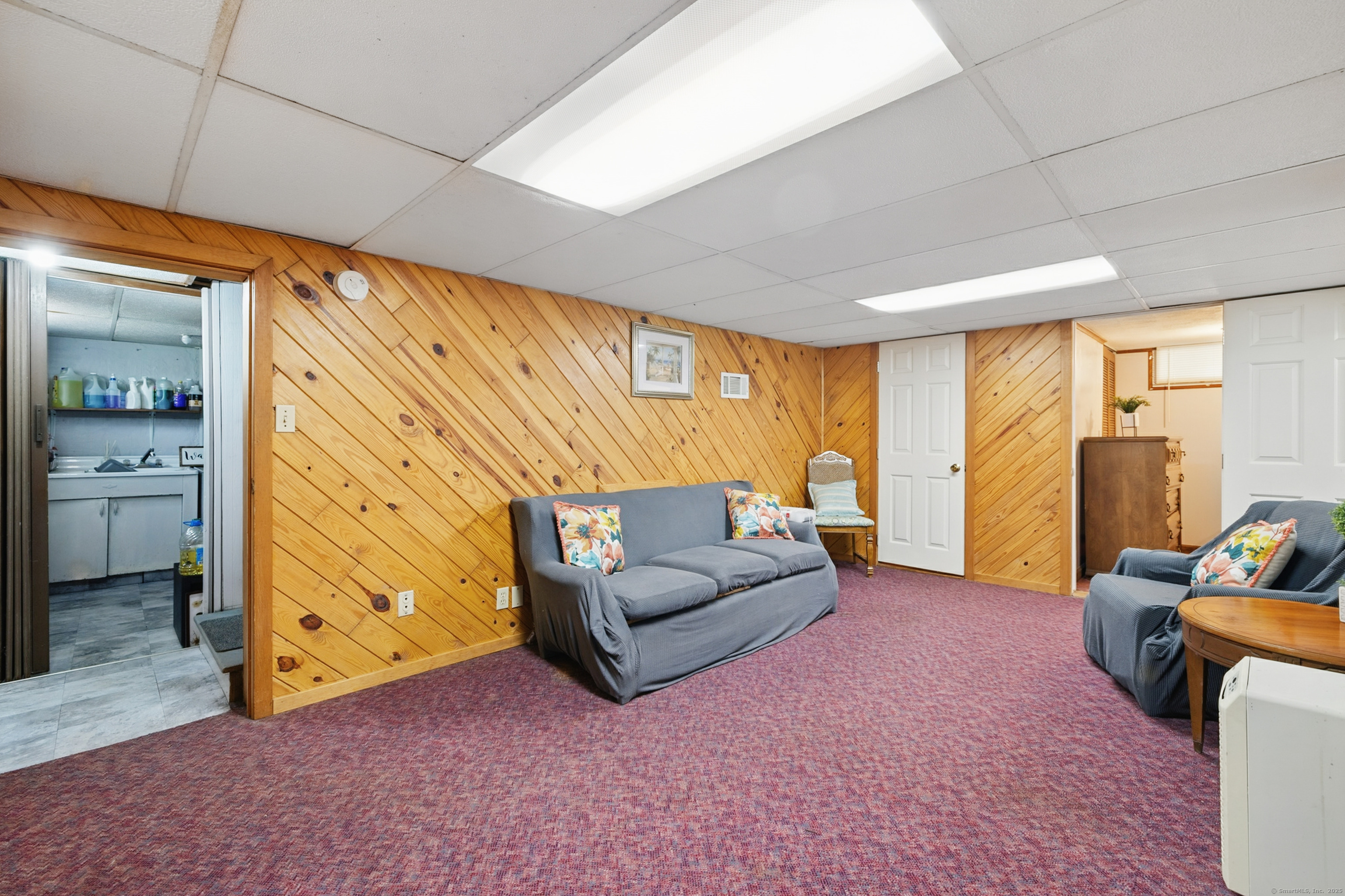 687 Beacon Valley Road, Naugatuck, Connecticut image 14