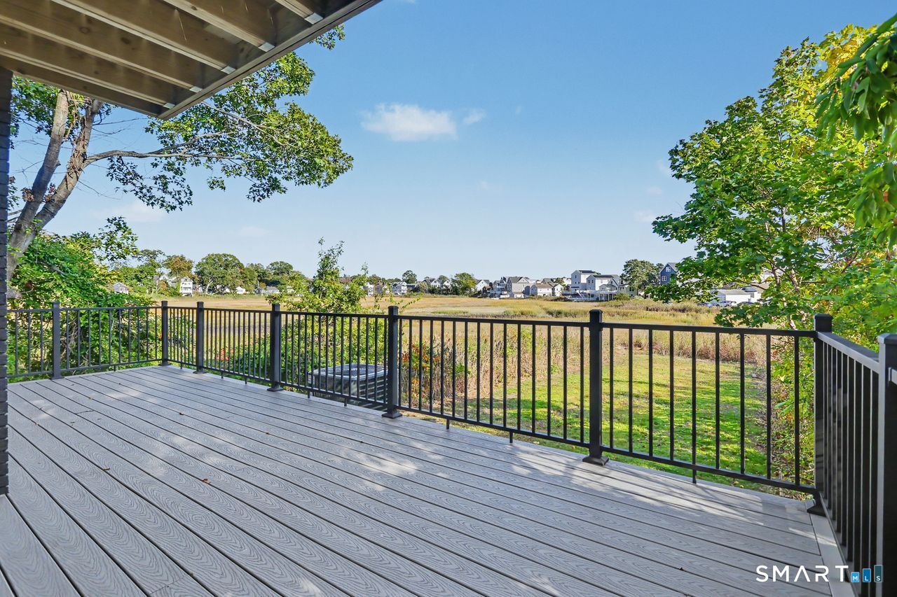 25 Summer Place