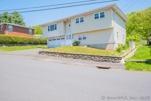 188 Judith Lane, Waterbury, Connecticut image 2