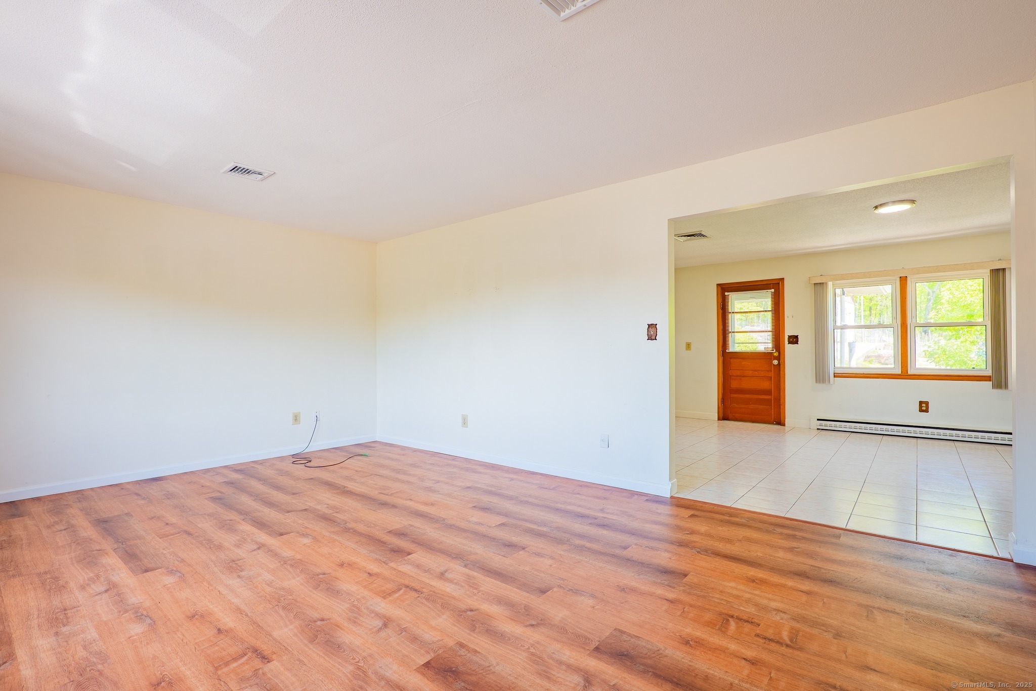 188 Judith Lane, Waterbury, Connecticut image 4