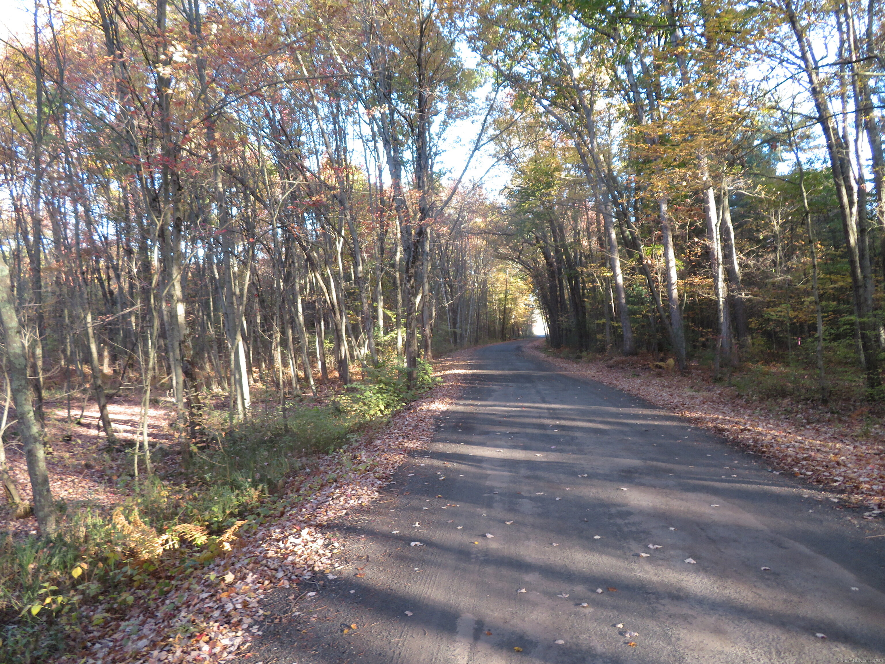 E Road, East Windsor, Connecticut image 2