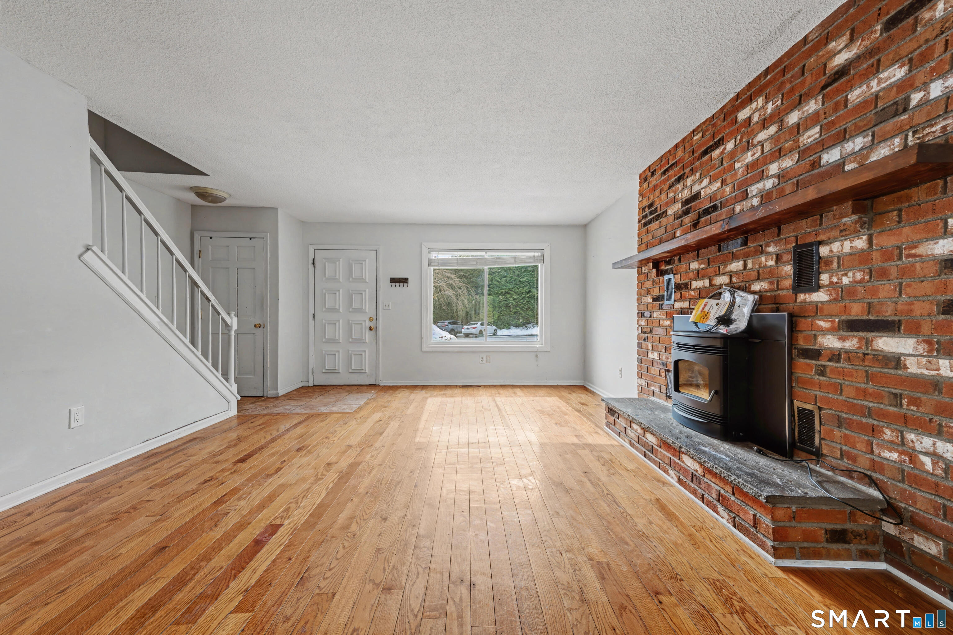 100 Ten Coat Lane 3A