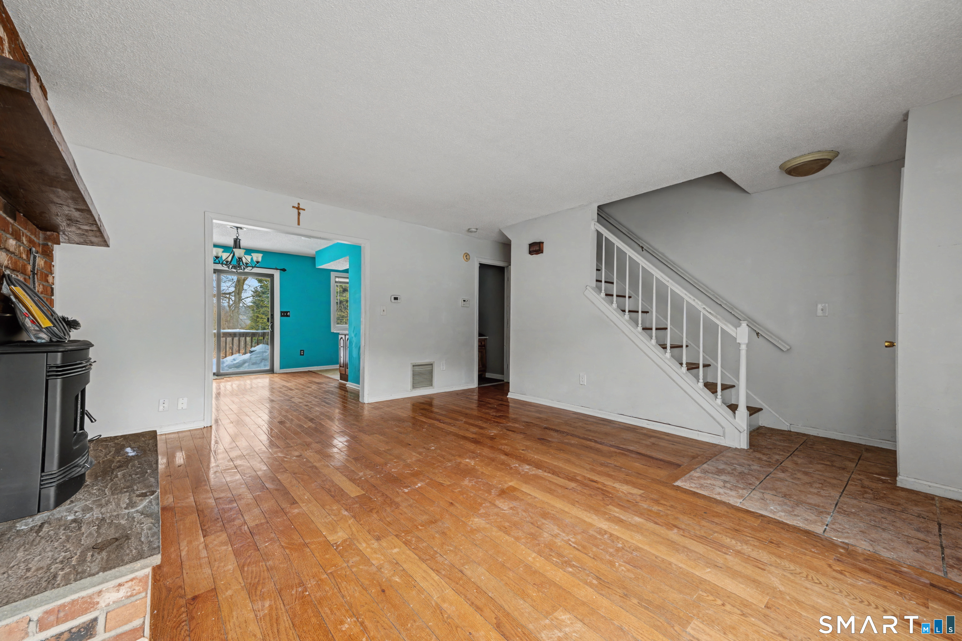 100 Ten Coat Lane 3A