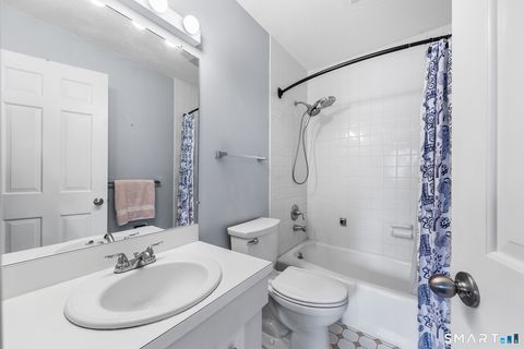 Tiny photo for 67 Farmington Chase Crescent #67, Farmington, CT 06032 (MLS # 24166323)