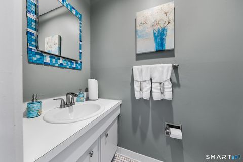 Tiny photo for 67 Farmington Chase Crescent #67, Farmington, CT 06032 (MLS # 24166323)
