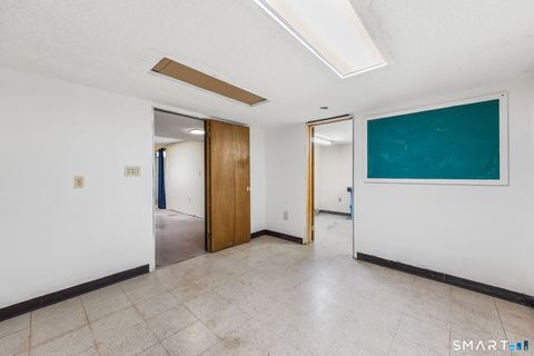 Tiny photo for 67 Farmington Chase Crescent #67, Farmington, CT 06032 (MLS # 24166323)