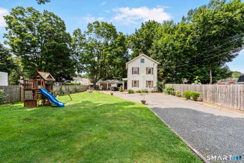 Multifamily For Sale - 136 Franklin Street<br/> Meriden, CT 06450