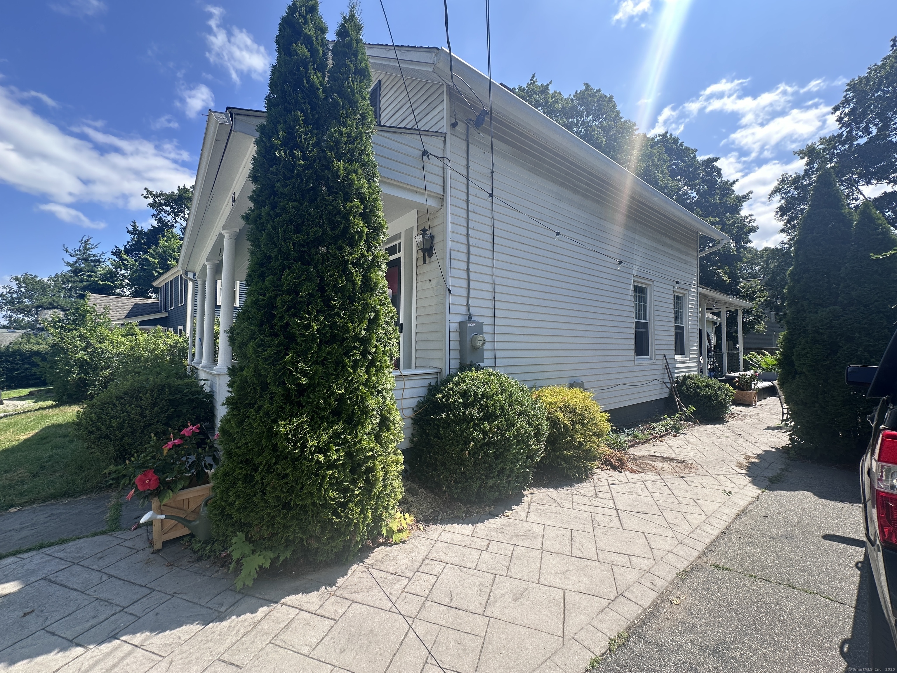 93 Oneco Street