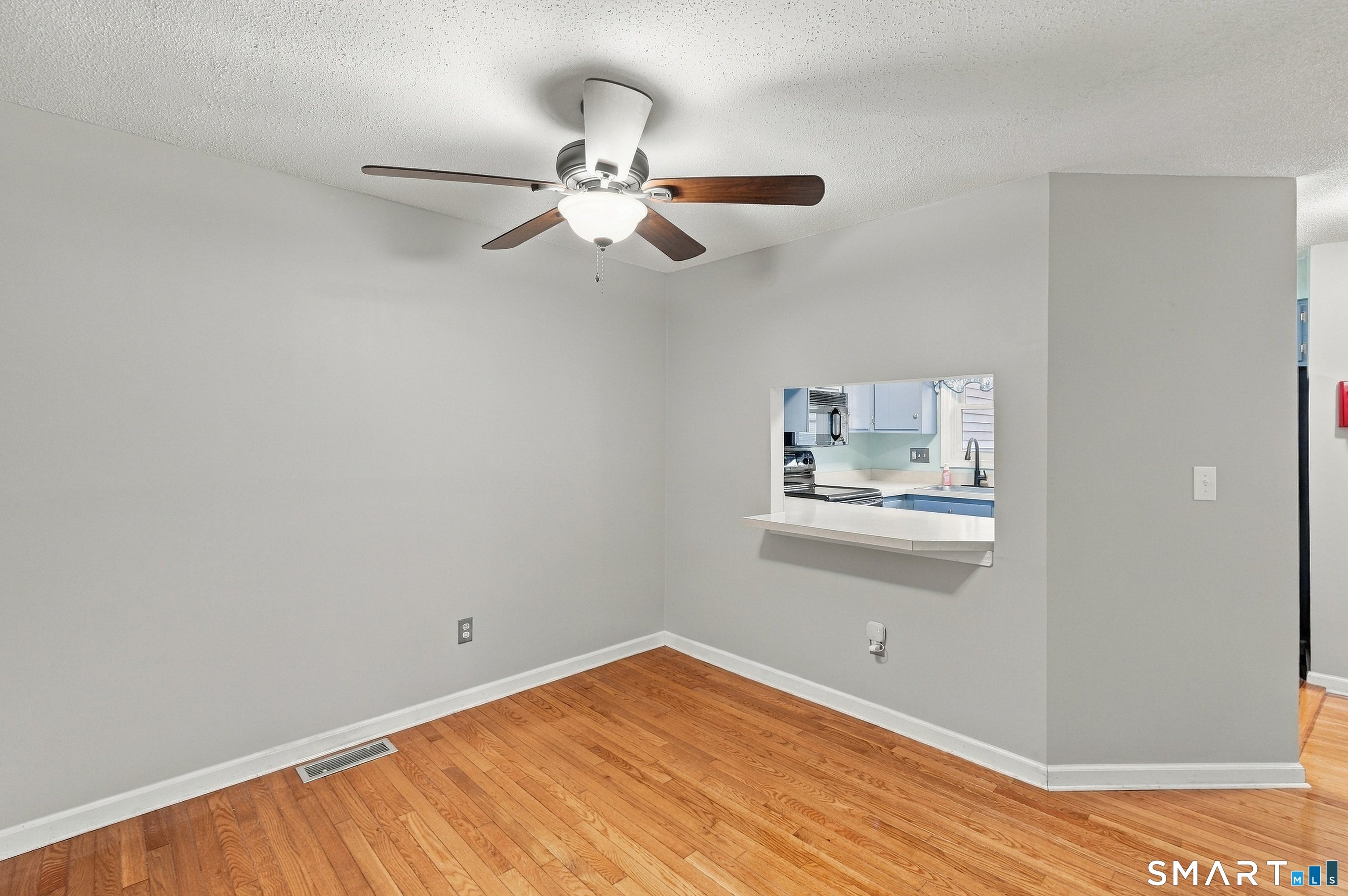 86 Metacomet Drive 86