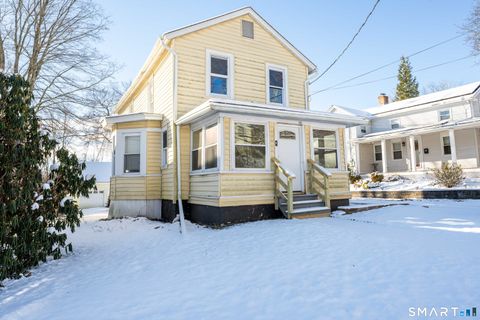 Photo of 131 Wallingford Road, Cheshire, CT 06410 (MLS # 24144931)