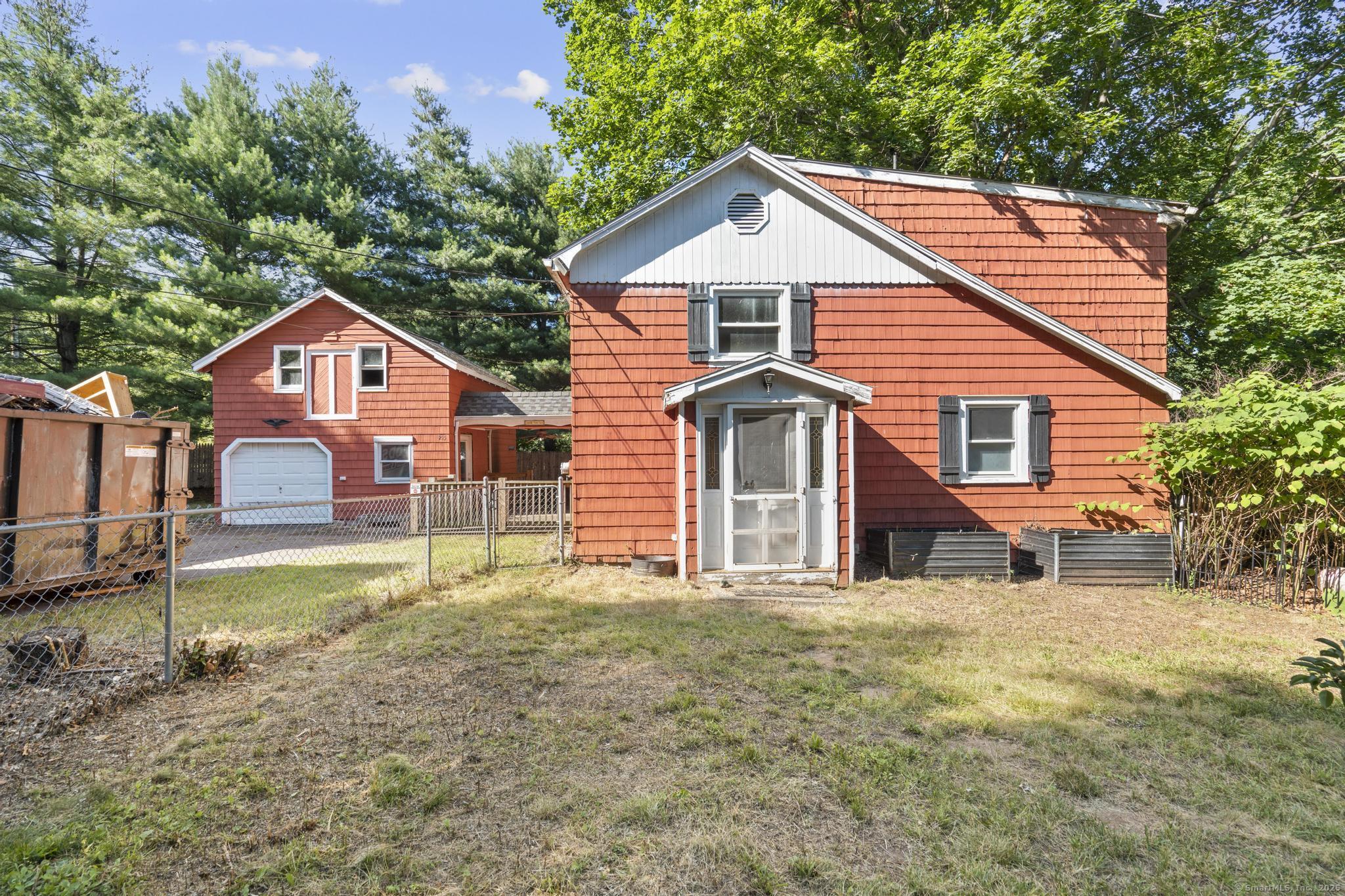 215 Maple Street