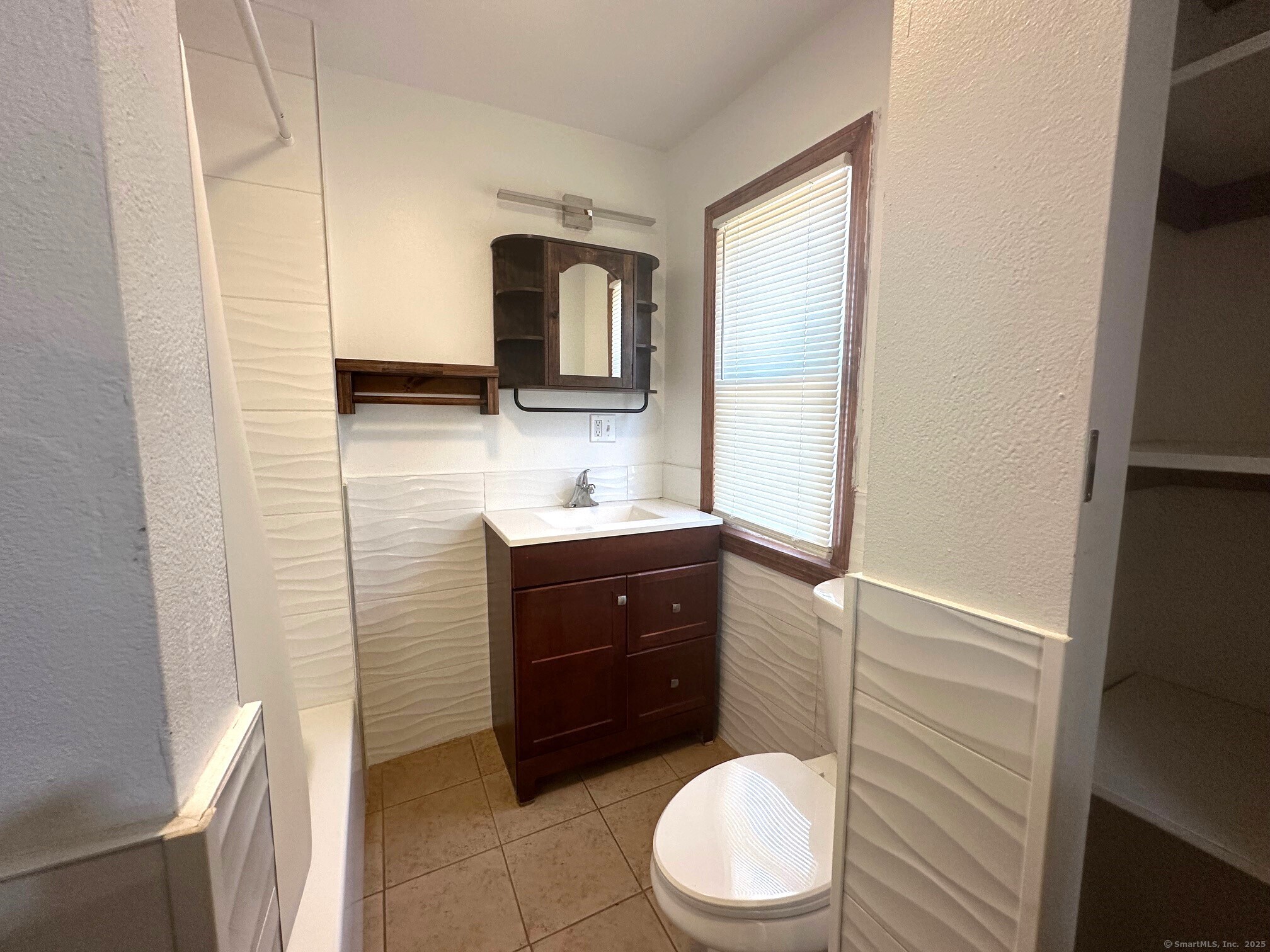 35 Stevens Street, East Haven, Connecticut image 9