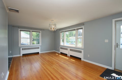 Tiny photo for 28 E Clover Circle, Hamden, CT 06514 (MLS # 24196159)