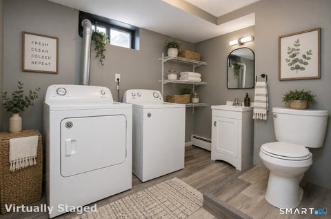 Tiny photo for 28 E Clover Circle, Hamden, CT 06514 (MLS # 24196159)