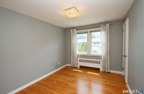 Tiny photo for 28 E Clover Circle, Hamden, CT 06514 (MLS # 24196159)