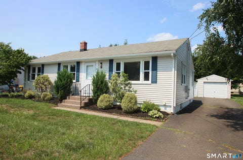 Tiny photo for 28 E Clover Circle, Hamden, CT 06514 (MLS # 24196159)