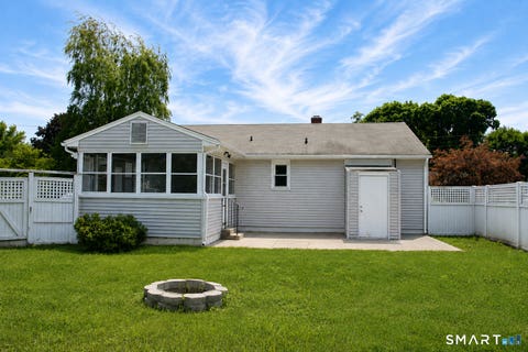 Tiny photo for 28 E Clover Circle, Hamden, CT 06514 (MLS # 24196159)