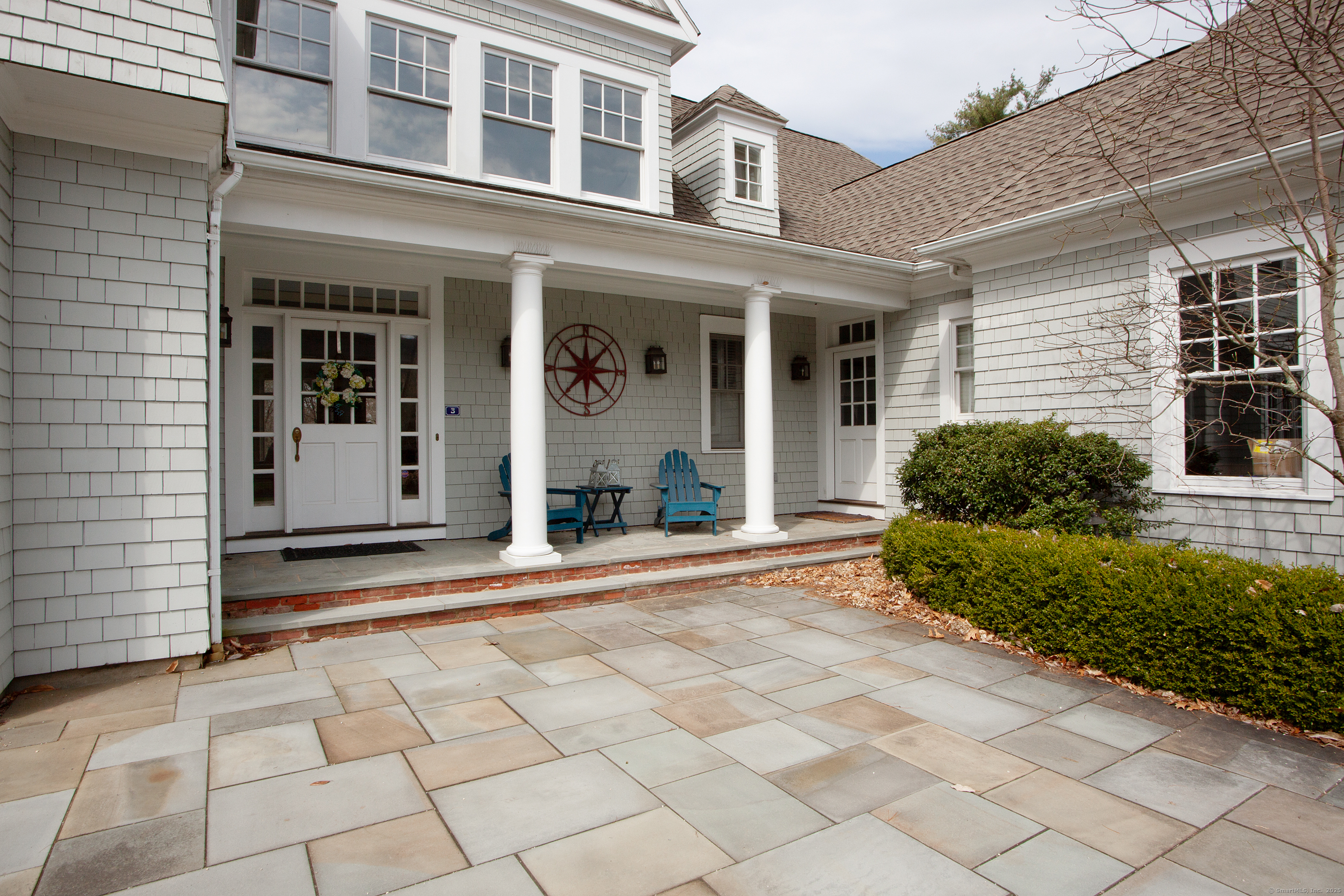 3 Ridgebury Road
