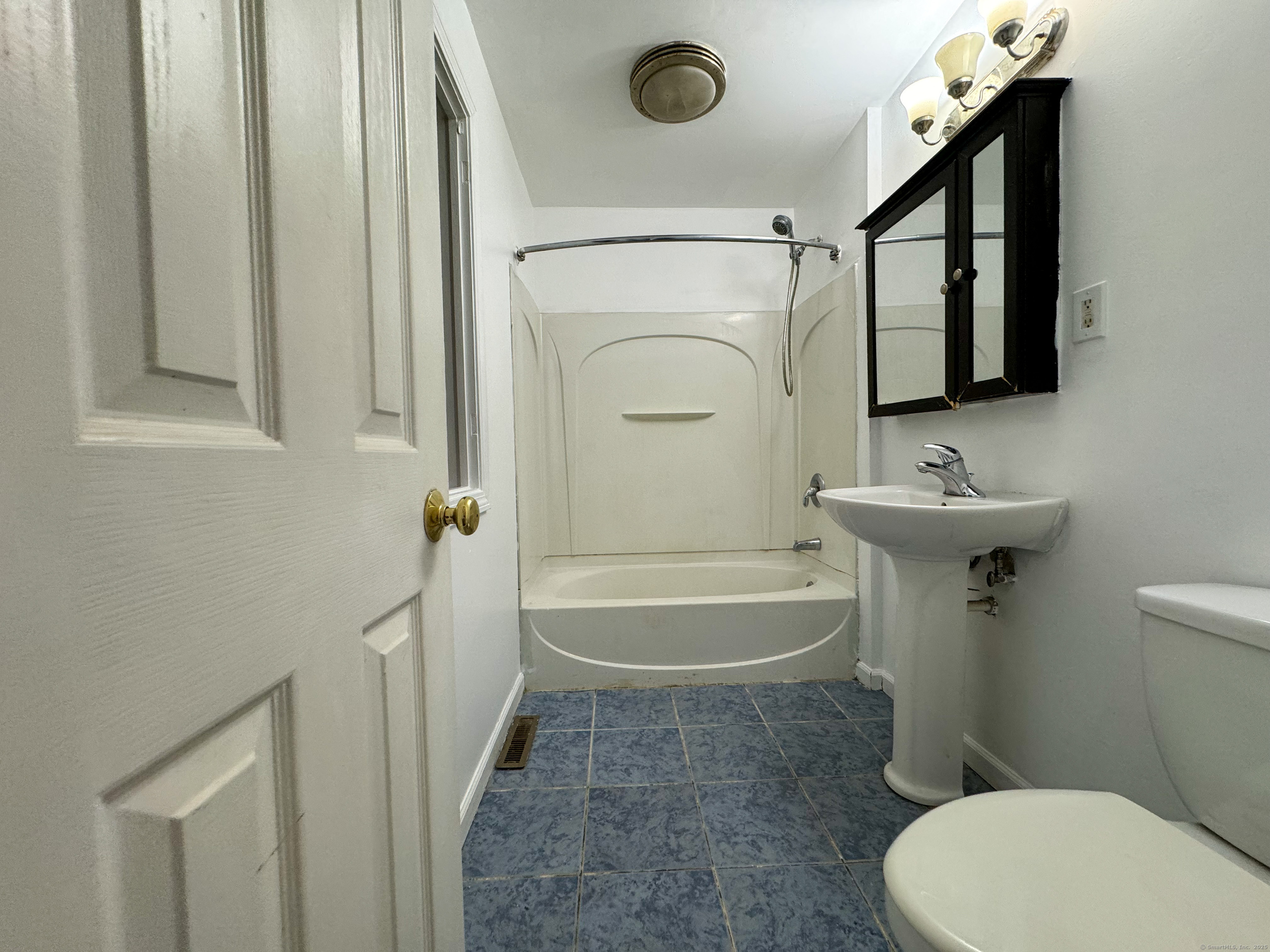 78 Evening Star Drive, Naugatuck, Connecticut image 10