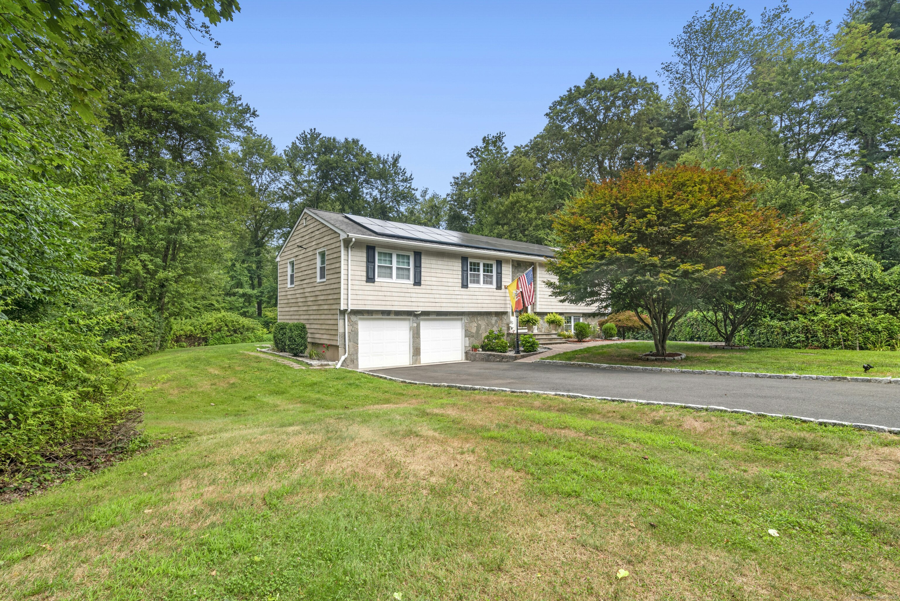 40 Winthrop Place