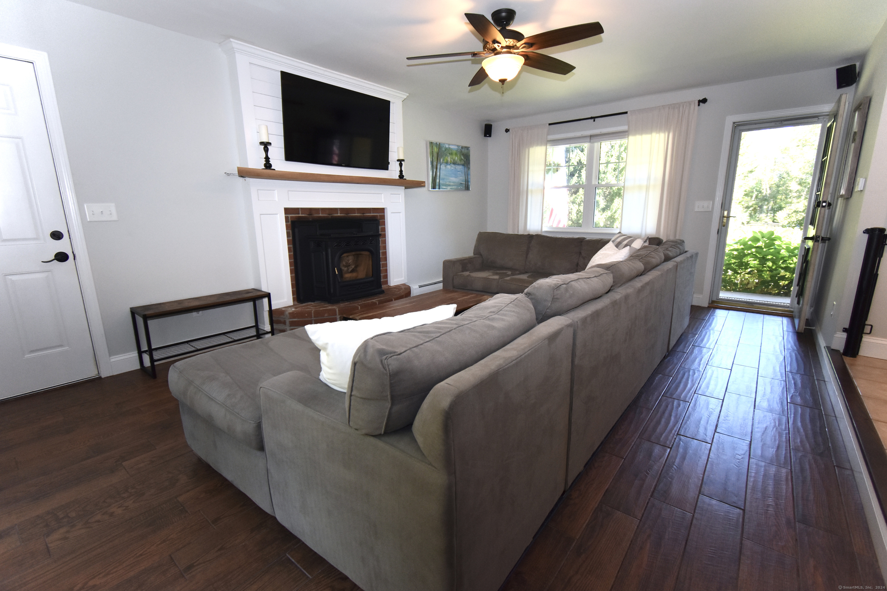 212 Wedgewood Drive, Torrington, Connecticut image 18
