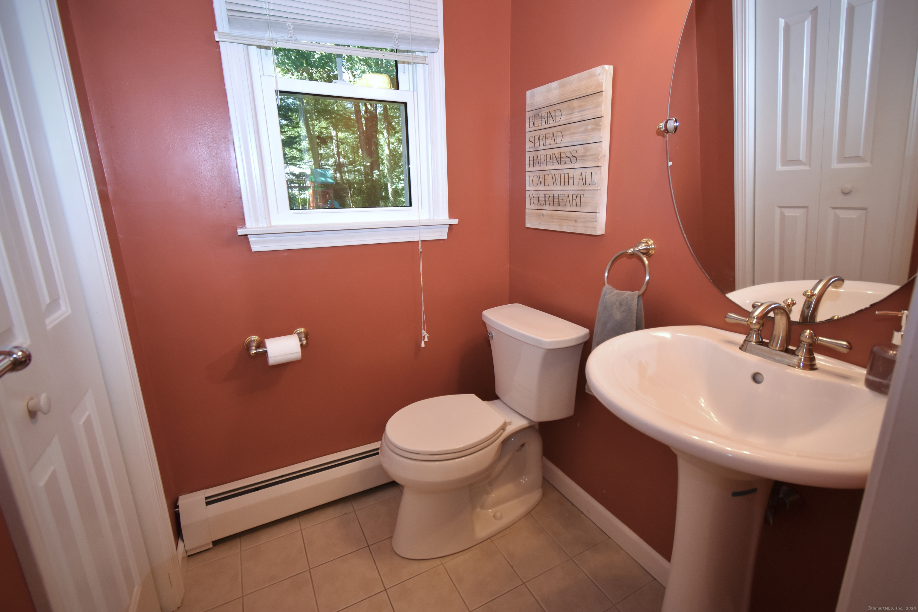 212 Wedgewood Drive, Torrington, Connecticut image 22