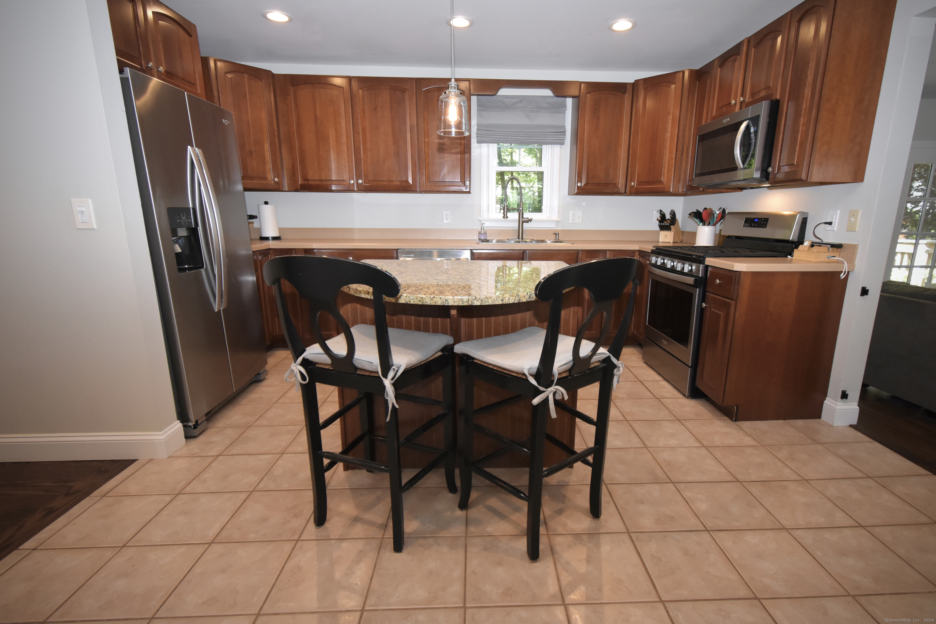 212 Wedgewood Drive, Torrington, Connecticut image 13