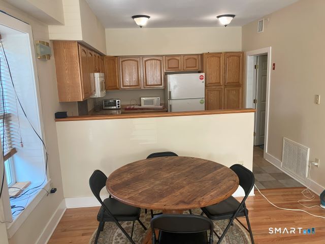 619 Congress Avenue C1