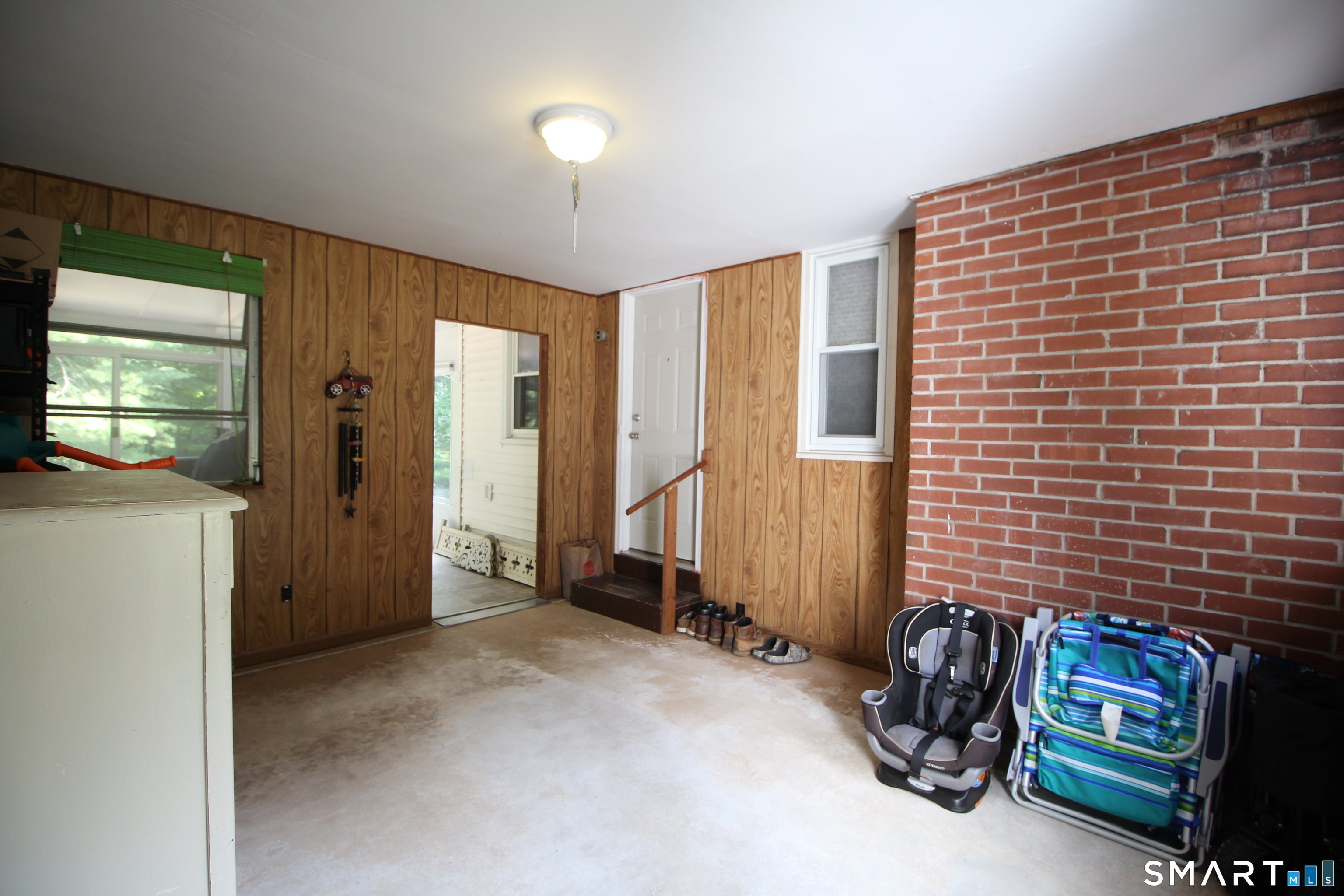 12 Oakwood Drive