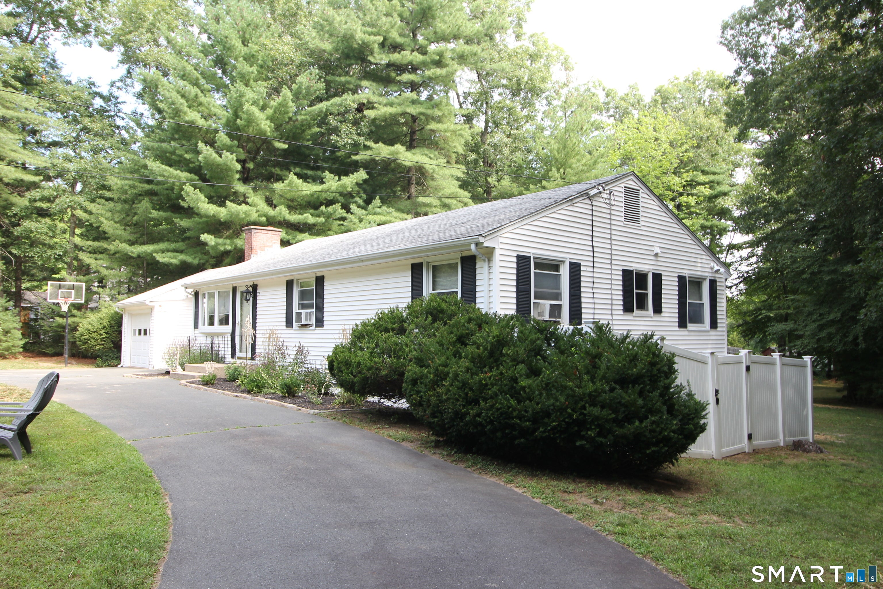 12 Oakwood Drive
