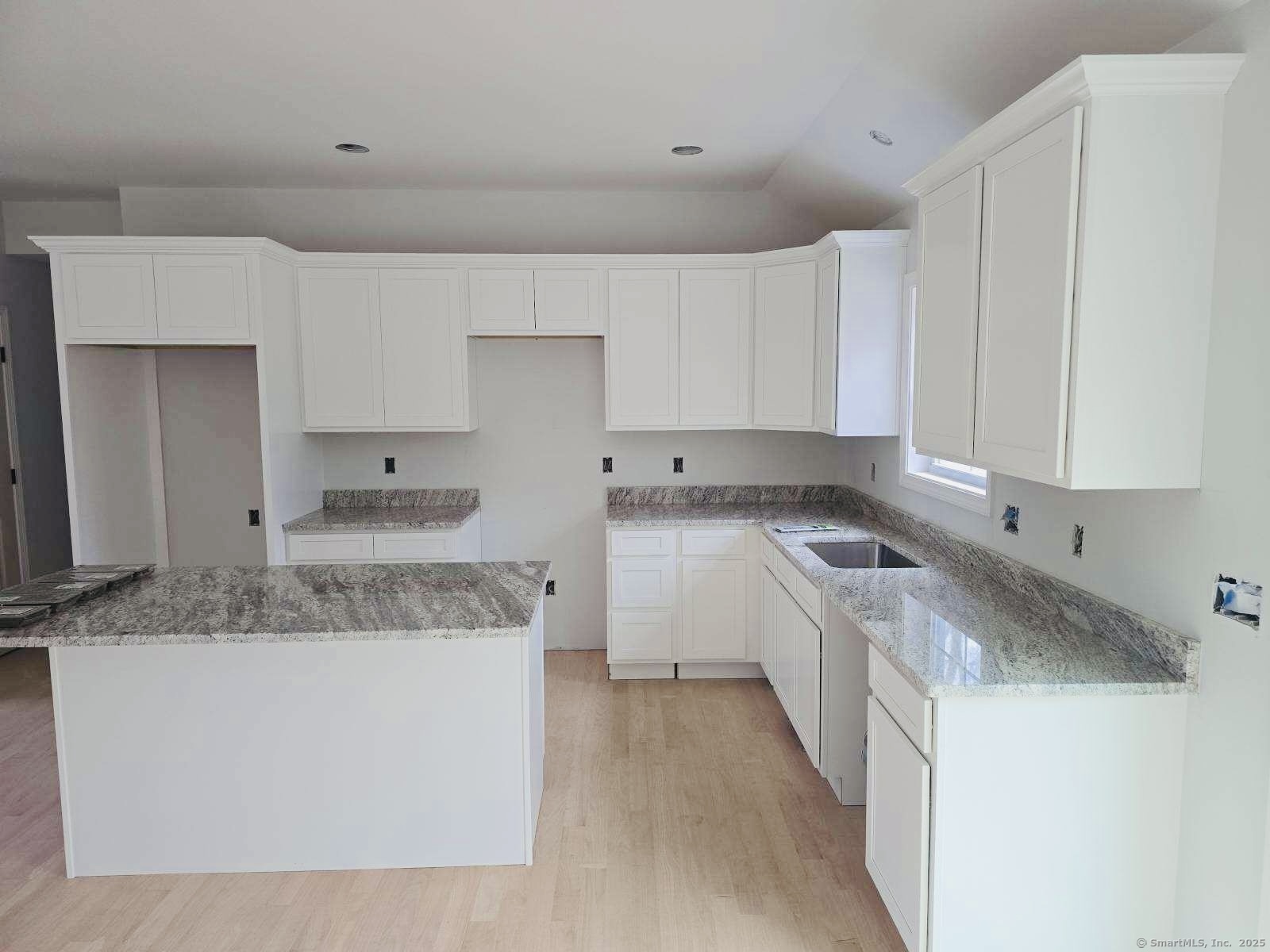 105 Reilly Road, Hampton, Connecticut image 7