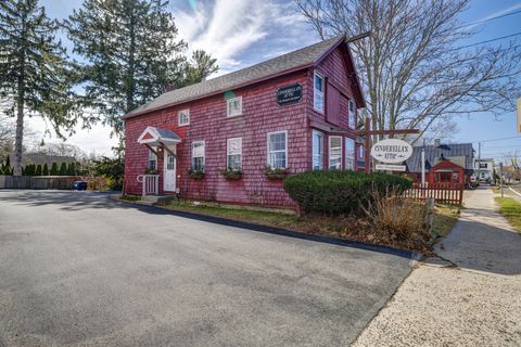 Photo of 1058 Boston Post Road, Guilford, CT 06437 (MLS # 24165160)