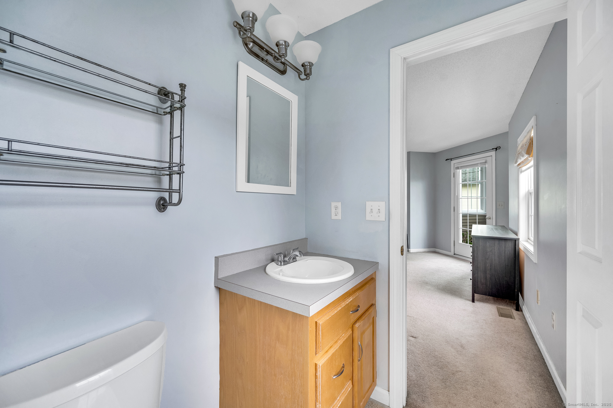 27 Olde Village Circle #27, Wallingford, Connecticut image 20