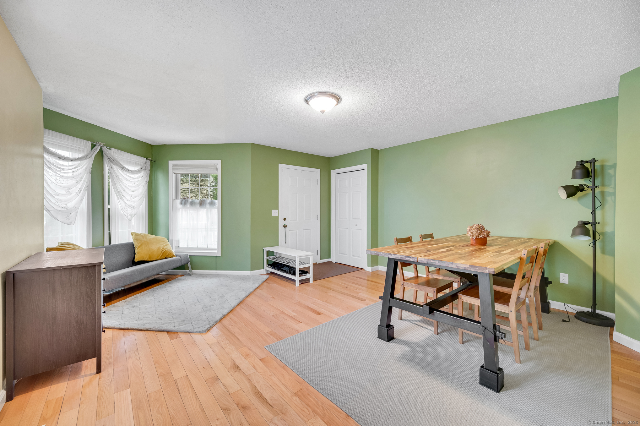 27 Olde Village Circle #27, Wallingford, Connecticut image 5