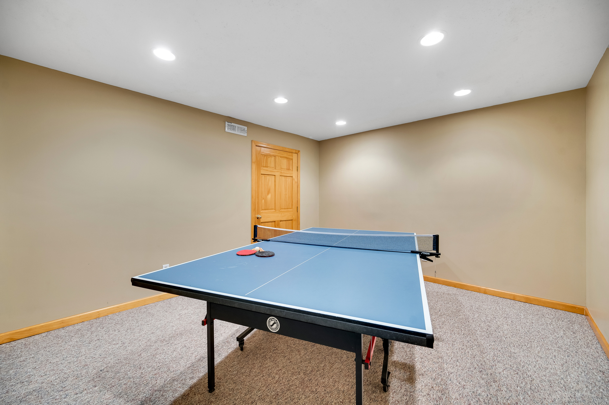 27 Olde Village Circle #27, Wallingford, Connecticut image 35