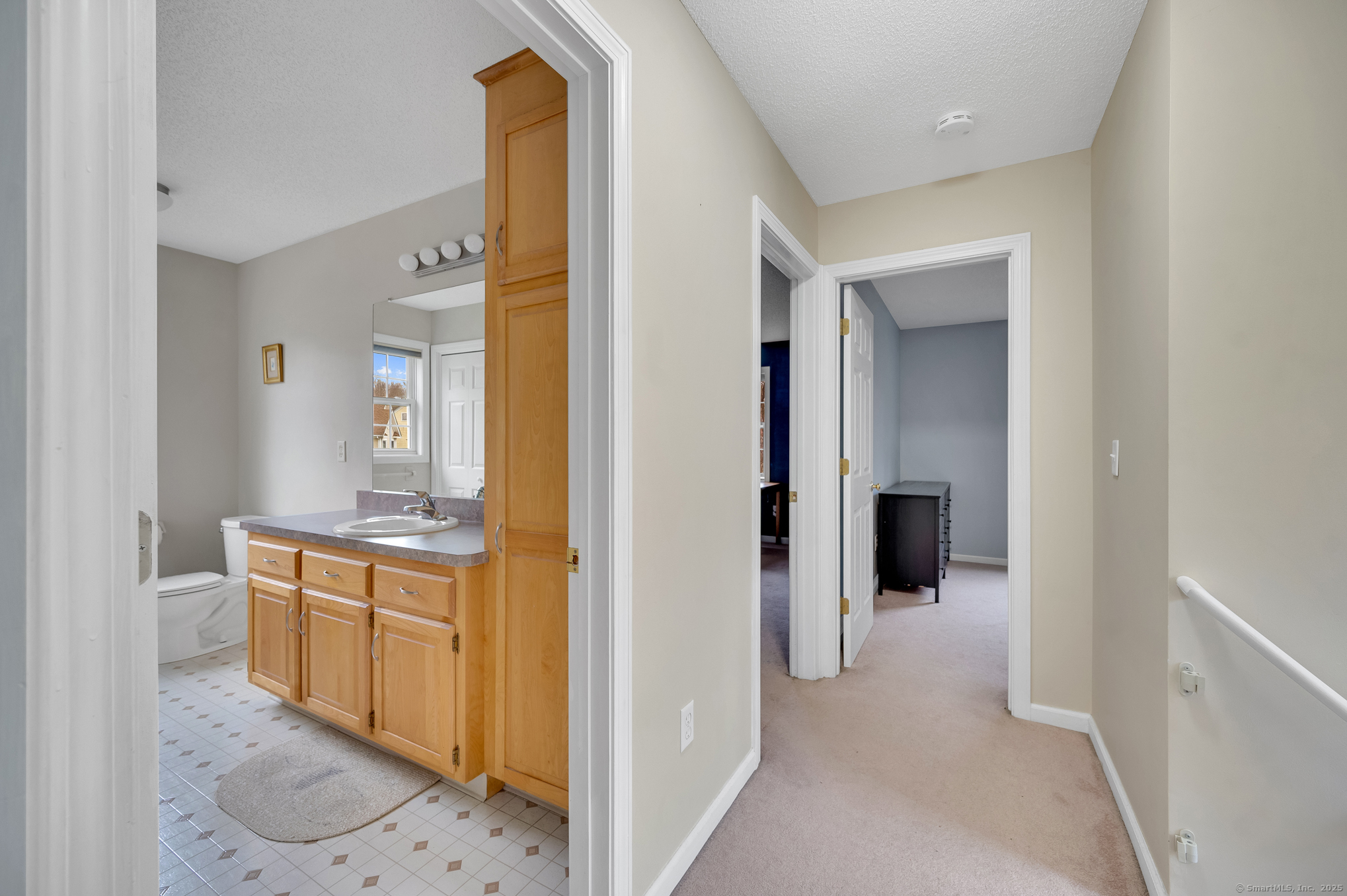 27 Olde Village Circle #27, Wallingford, Connecticut image 28