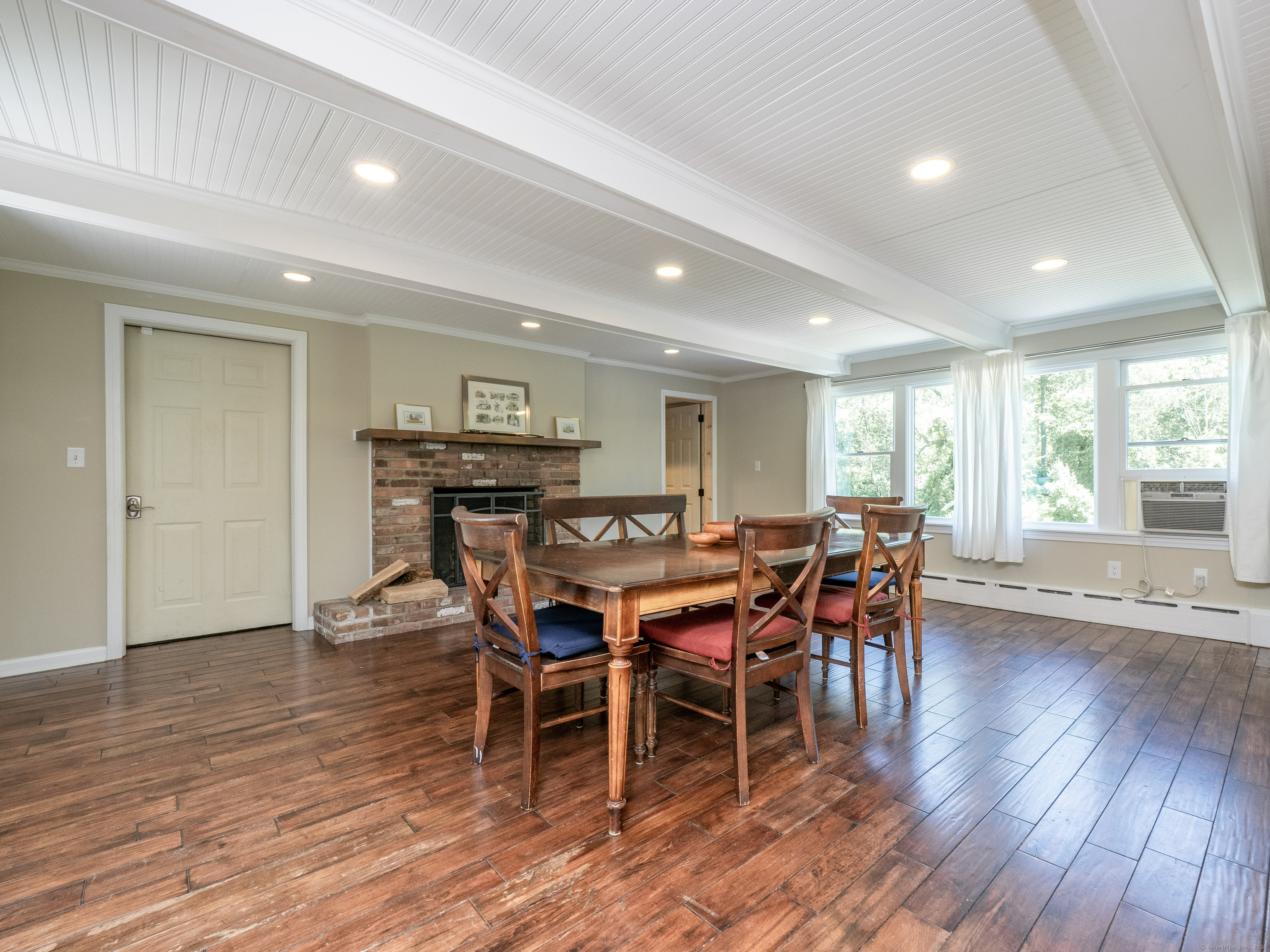 742 Redding Road