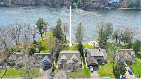 161 Pinewood Trail Trumbull CT 06611