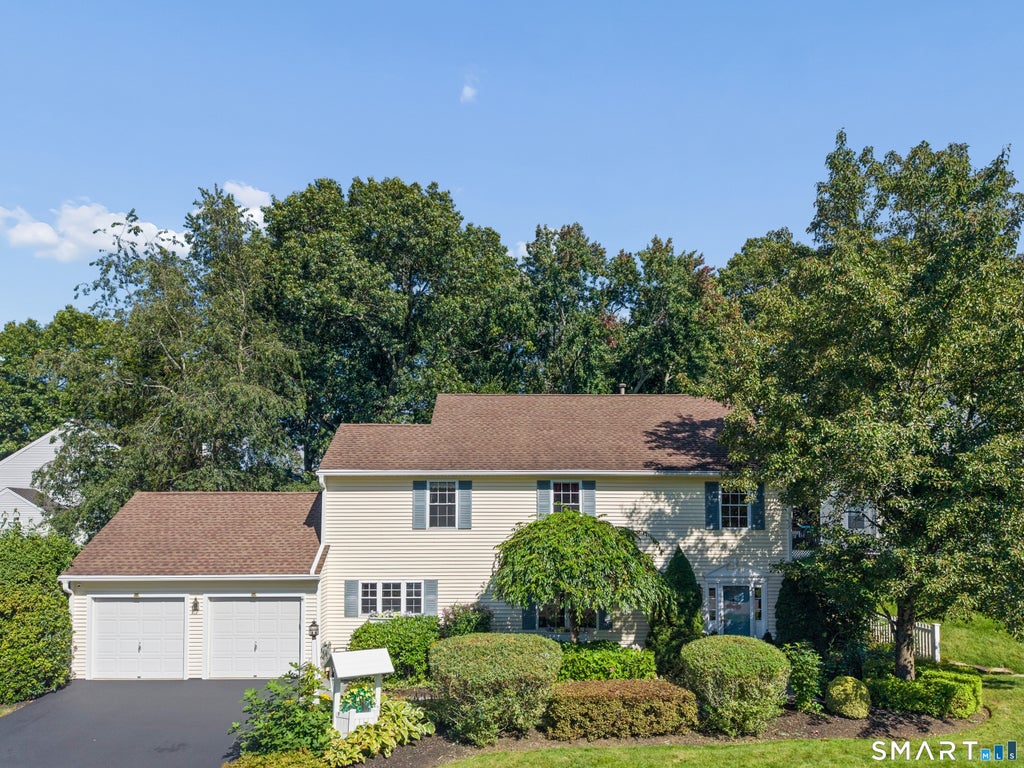 Photo of 5 Pequot Court #5, Monroe, CT 06468 (MLS # 24205890)