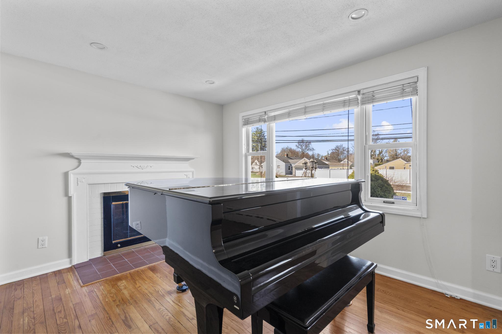 28 Kitts Lane