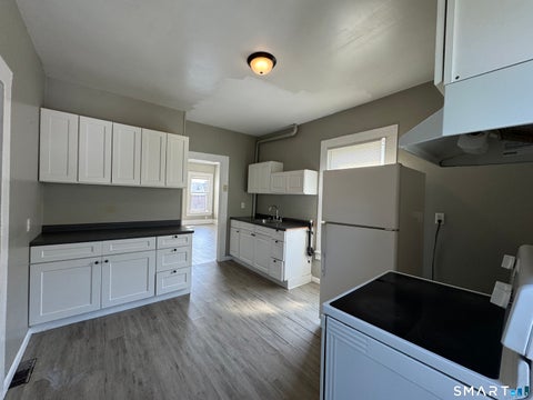 Tiny photo for 630 Washington Avenue #2fl, West Haven, CT 06516 (MLS # 24201103)