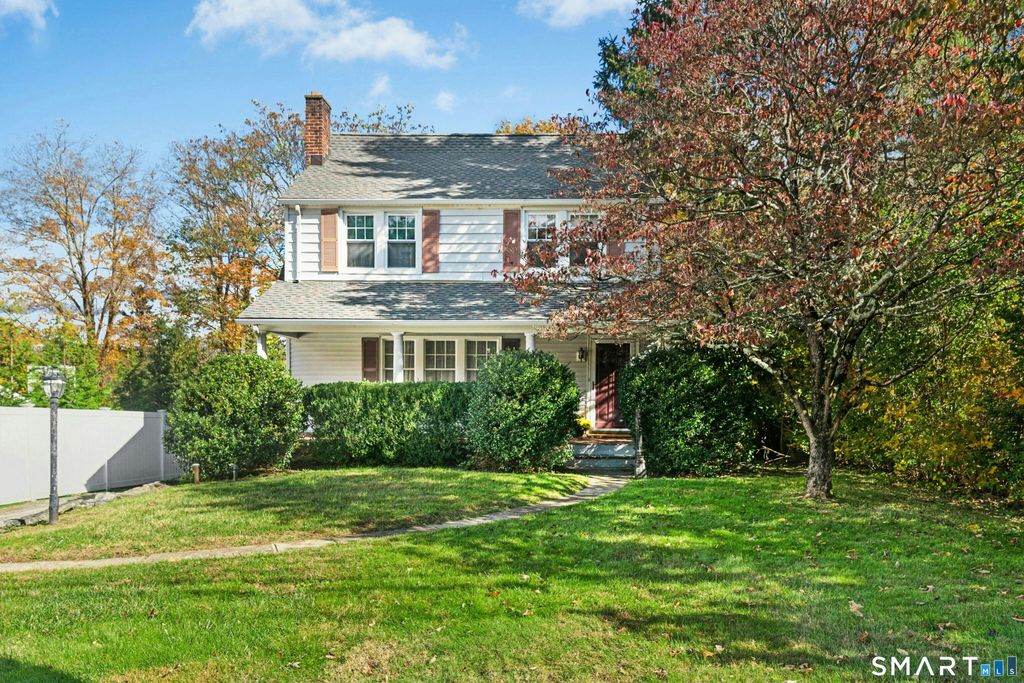 Photo of 1018 North Street, Greenwich, CT 06831 (MLS # 24176002)