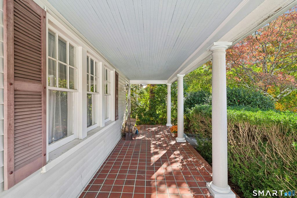 Photo of 1018 North Street, Greenwich, CT 06831 (MLS # 24176002)