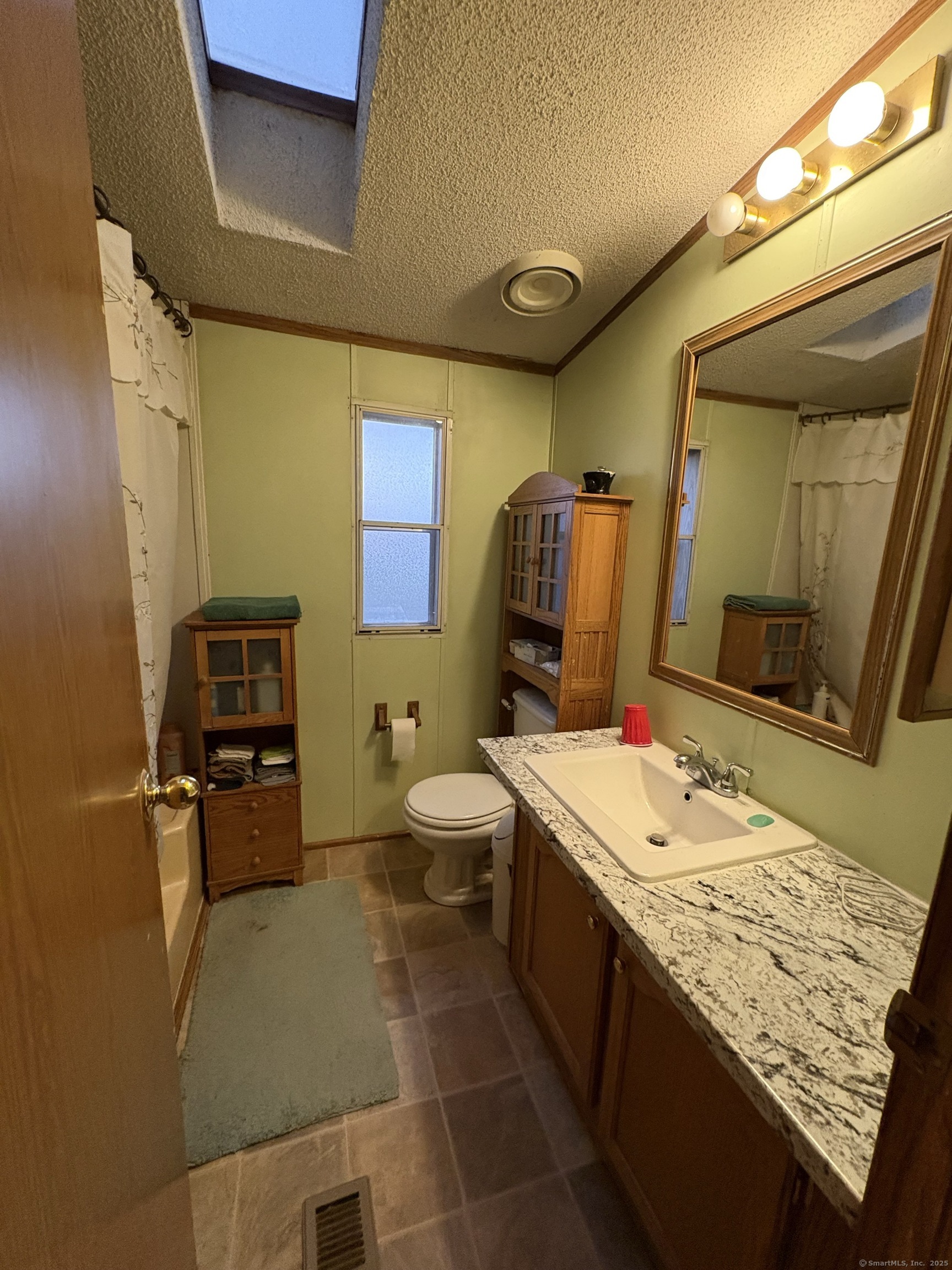 9 Elizabeth Lane, Windham, Connecticut image 8