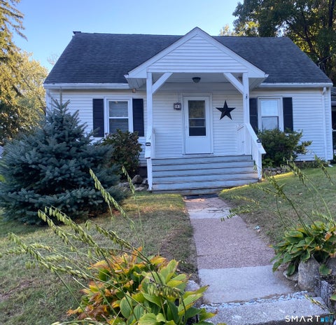 Multifamily For Rent - 8 Nursick Terrace<br/> Middlesex County, Portland, CT 06480