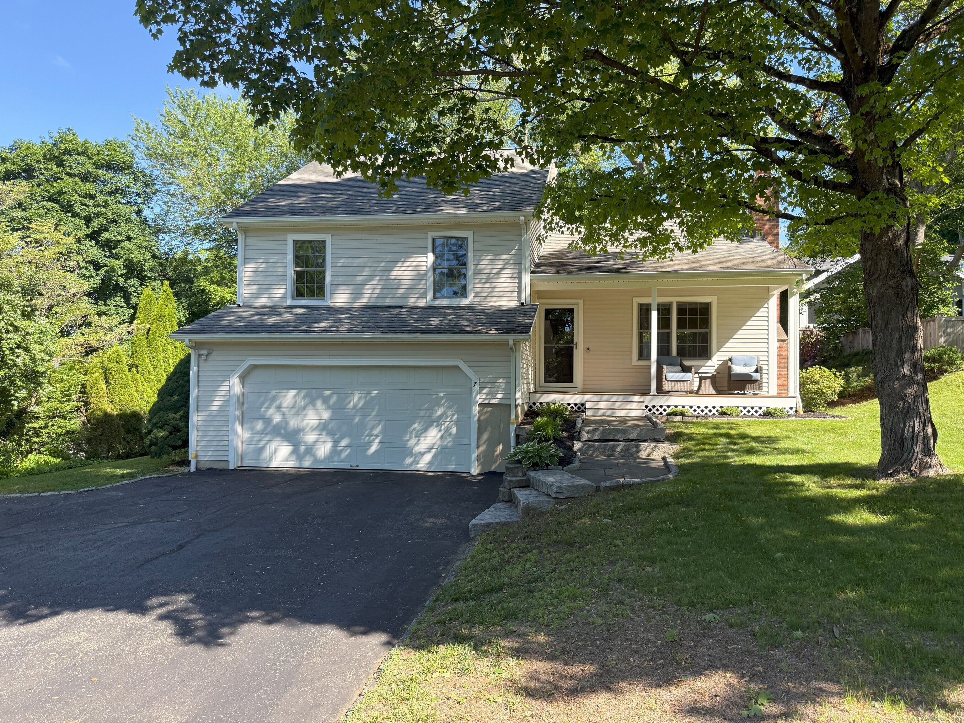 Property for Sale at Summit Street, New Milford, Connecticut - Bedrooms: 3 
Bathrooms: 3 
Rooms: 6  - $549,000